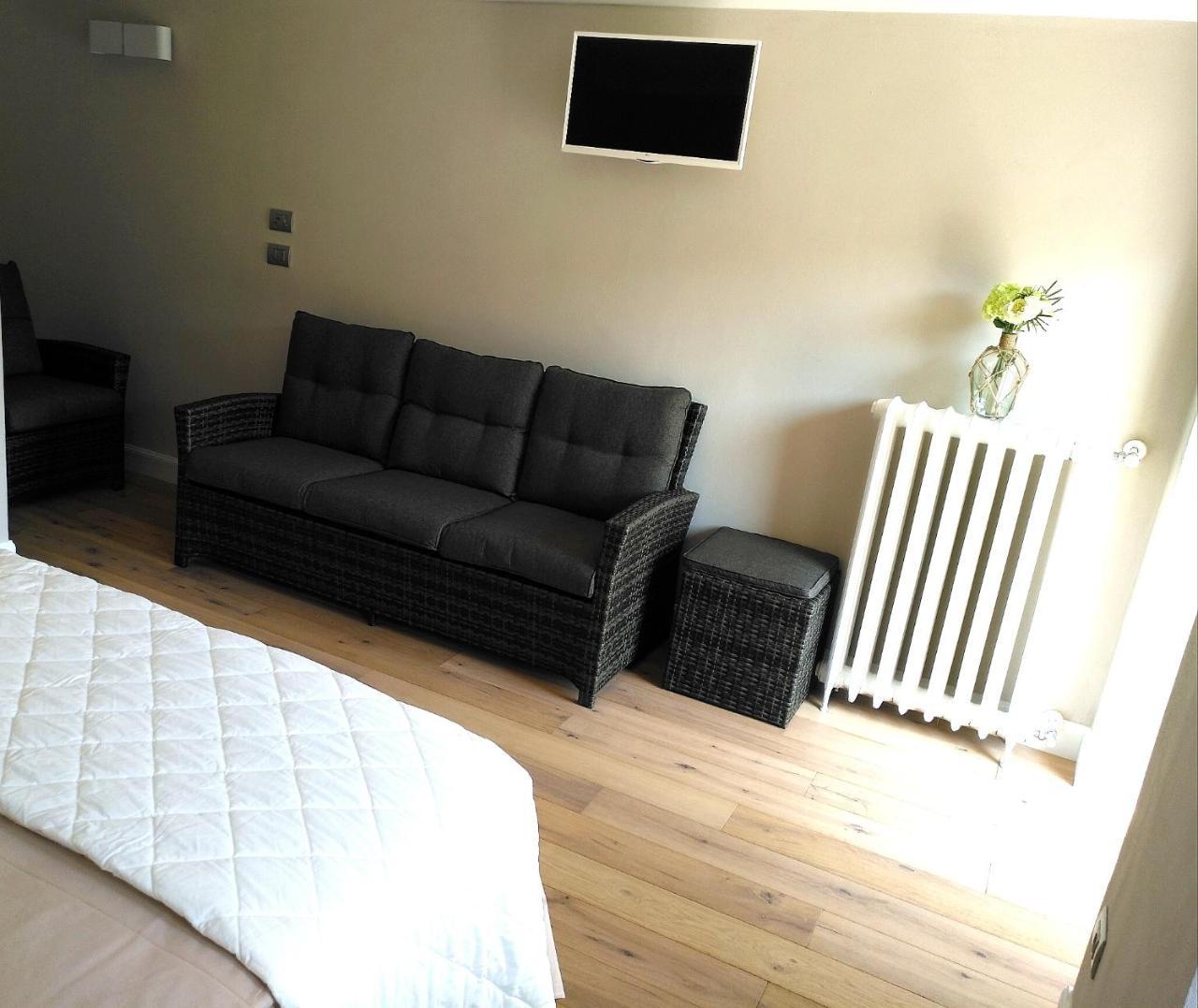 B&B "Madama Granet" Borgo San Dalmazzo Eksteriør billede